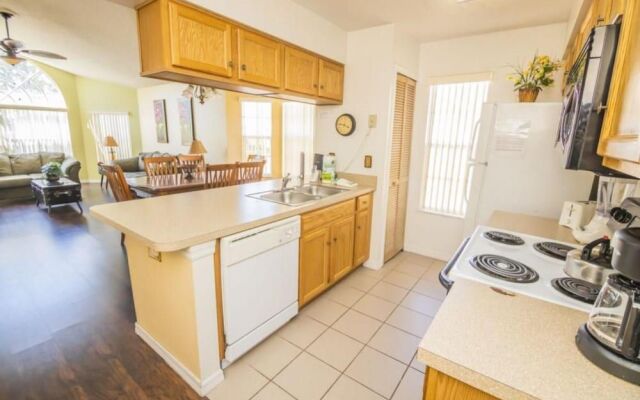 Terry's Royal Palms Condo