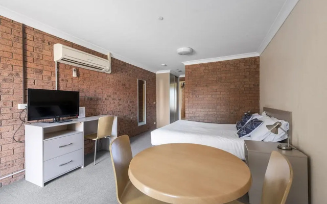 Bomaderry Motor Inn