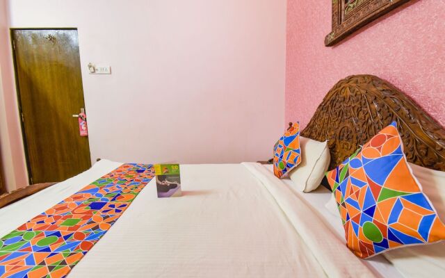 FabHotel Paradise For You