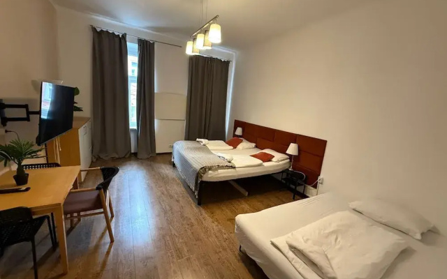 Smart 1BR Apt Near Westbahnhof Station