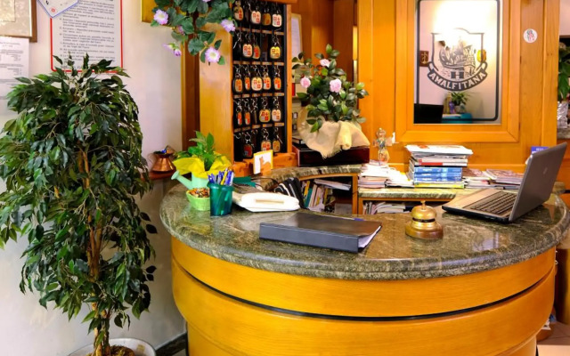 Hotel Amalfitana