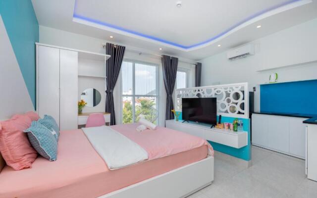 Sea House Hotel & Apartments