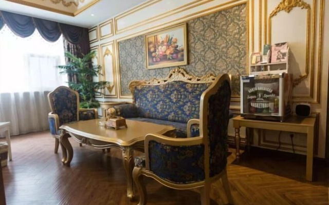 Xiaowang Kingdom Theme Hotel (Shiyan Railway Station North Square Beijing South Road Branch) – Guest Rooms – Shiyan