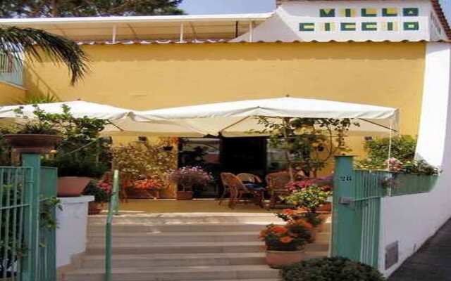 Hotel Villa Ciccio