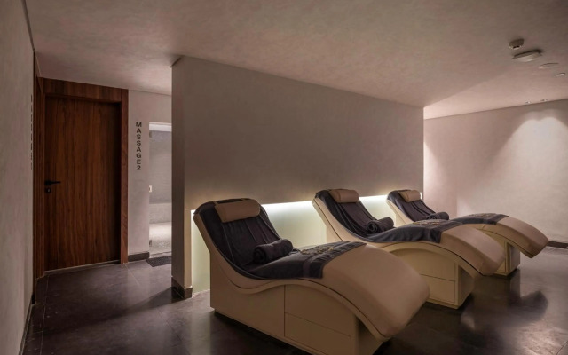 The G Hotel Seashell