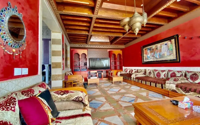 MB 2 Palace New Marina El Gouna