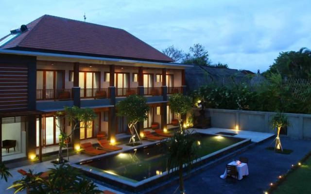 Kubu Cempaka Seminyak Hotel