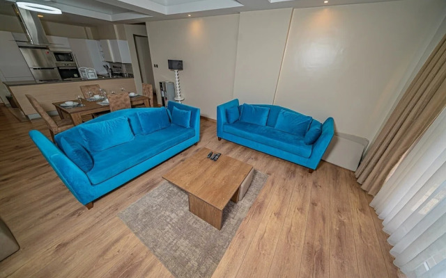 Lux Suites 37 on Kikambala Apartments