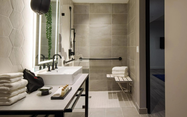 Four Points by Sheraton Miami Airport