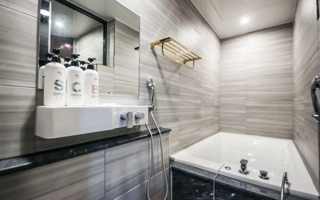 Busan Oncheonjang Hotel Mithuna