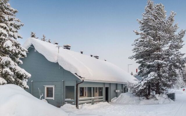 Holiday Home Kiehislevi a