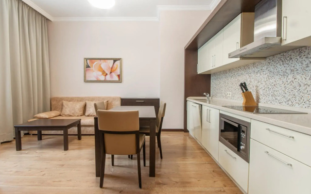 Apartments on Gornaya Karusel street