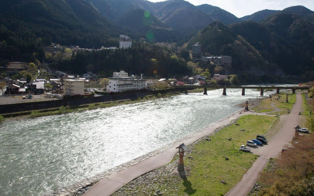 Gero Onsen Okudaya Happoen