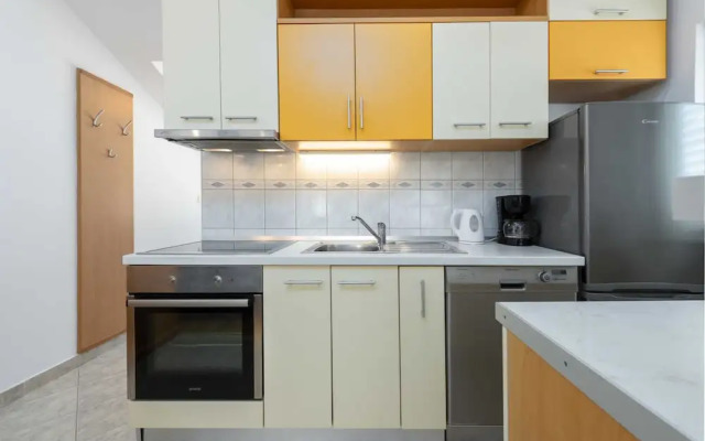 Green Hills Apartment