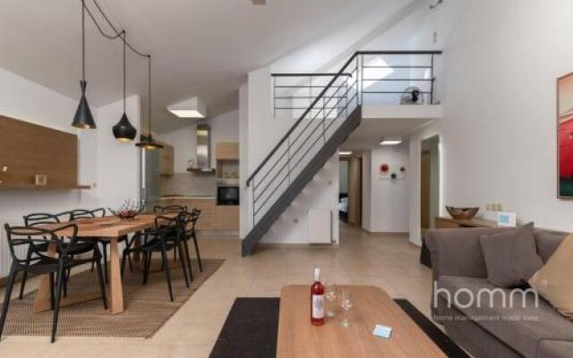 137m homm New Apartment with Acropolis View 7ppl