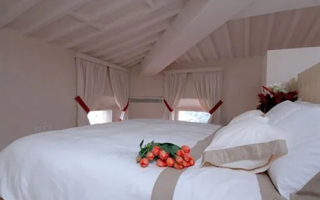 Residenza DEpoca Home In Palace