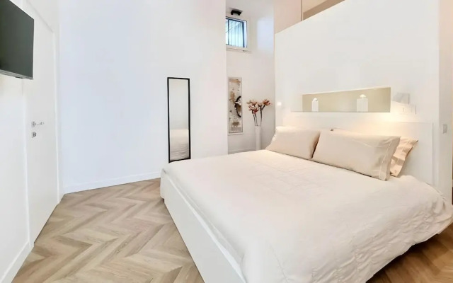 Glamour Suite by Accomodo