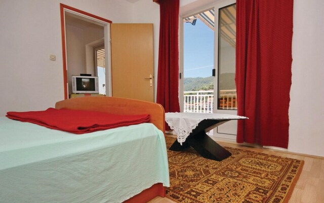 Nice Apartment in Brna With 4 Bedrooms and Wifi