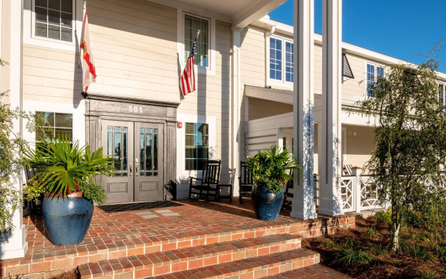 The Port Inn and Cottages, an Ascend Collection Hotel