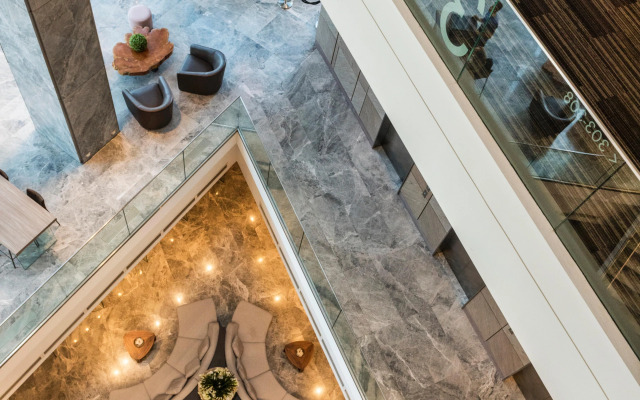 ICON Hotel