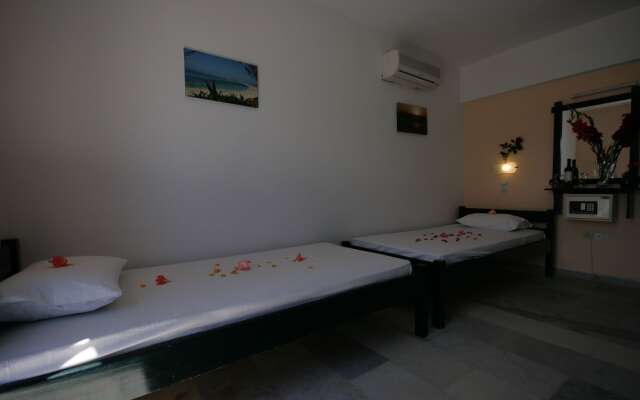Sunny Beach Studios