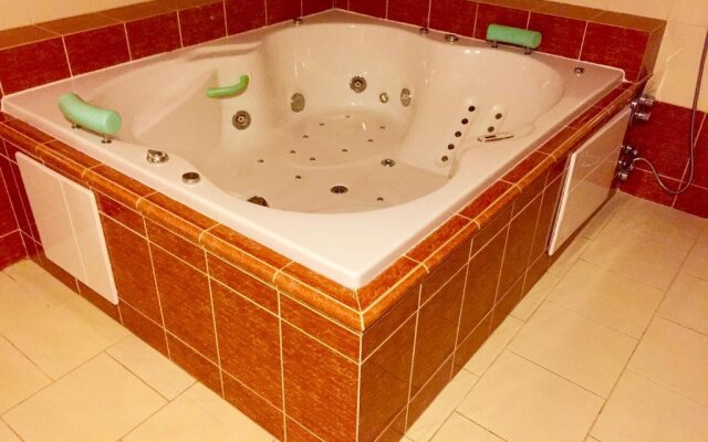 Hotel Nobys