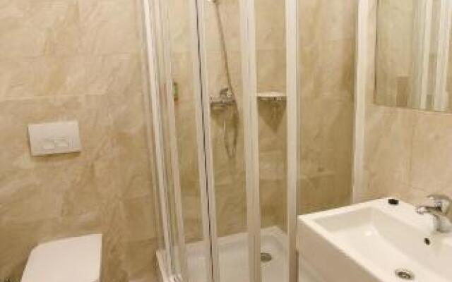 Apartment on Zodchih st.