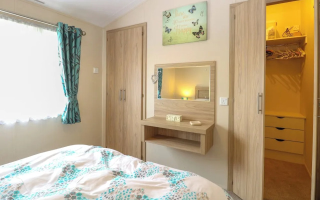 21 Norman Drive Lodge