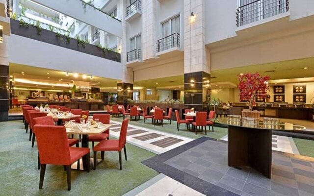 Golden Flower Hotel Bandung