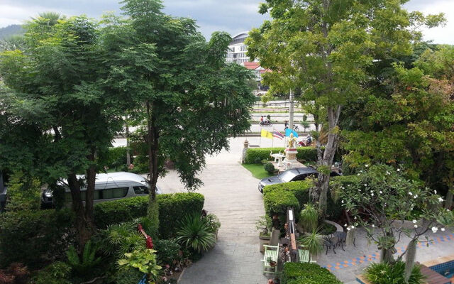 Baan Suksiri Hotel