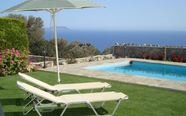 Charming Villa in Agia Paraskevi With Swimming Pool