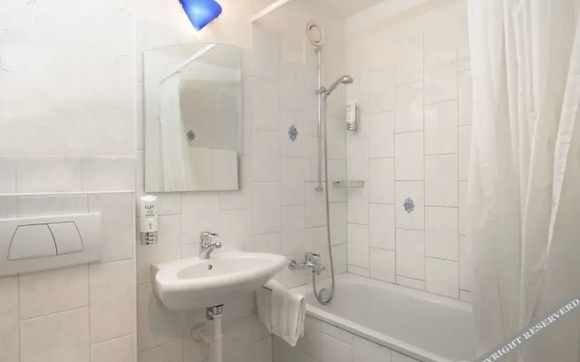 Apart-Hotel Operated By Hilton