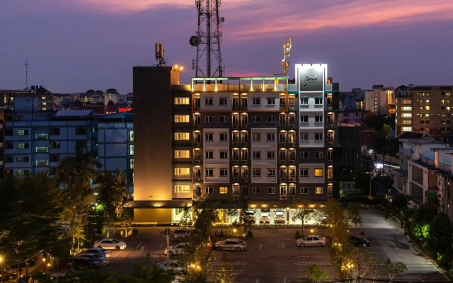 The Proud Exclusive Hotel