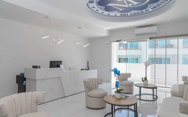 Mirage Bleu Hotel