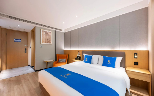 Super 8 Hotel (Beijing Sanlitun Taikoo Li Tuanjiehu Subway Station) – Guest Rooms – Beijing