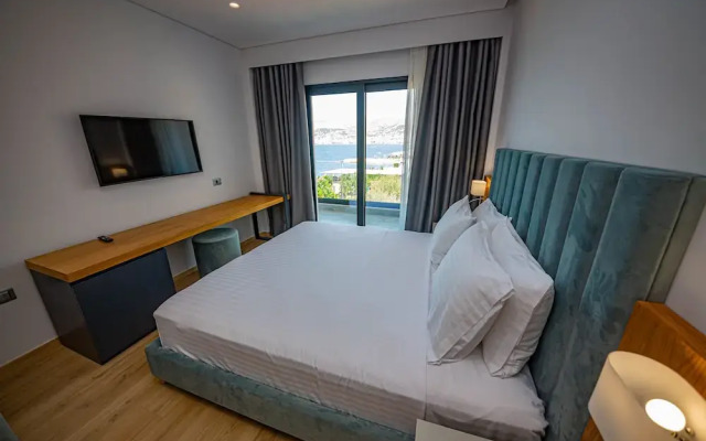 El Primero Hotel