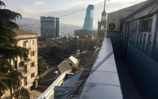 Zandukeli12(2Min Walk To Rustaveli Ave)