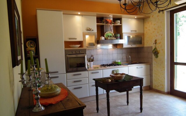Apartment With one Bedroom in Viareggio, With Wonderful Mountain View