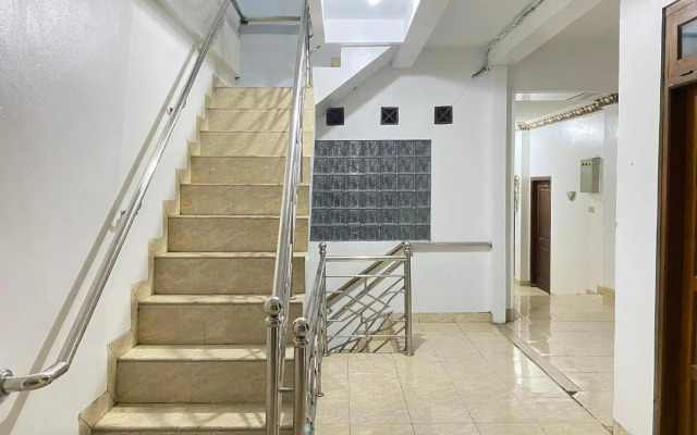 OYO 586 Hotel Wijaya