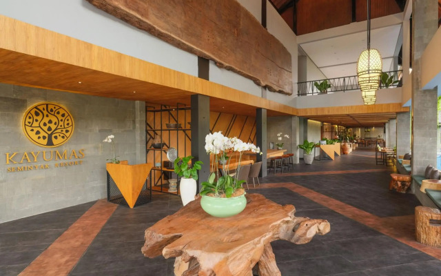 Kayumas Seminyak Resort