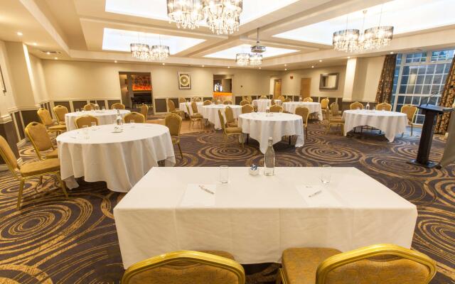 Best Western Plus White Horse Hotel