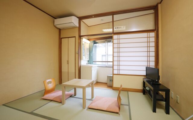 Oyo 44594 Onsen Guest House Yukori