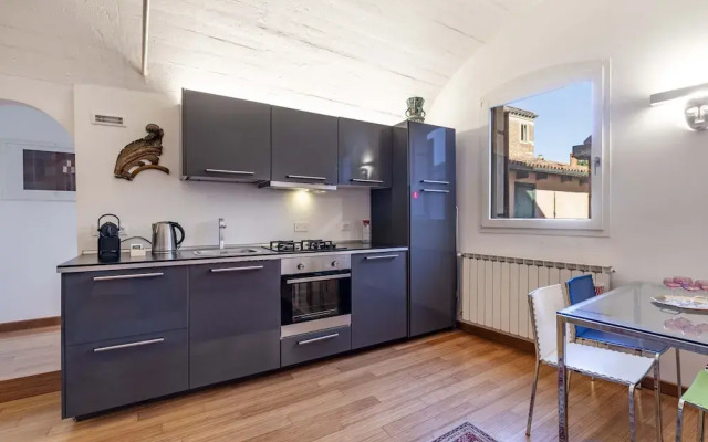 Venice Guggenheim Apartment by Wonderful Italy