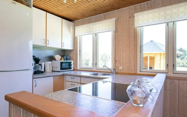 Lovely Holiday Home in LÃ¸nstrup near Sea