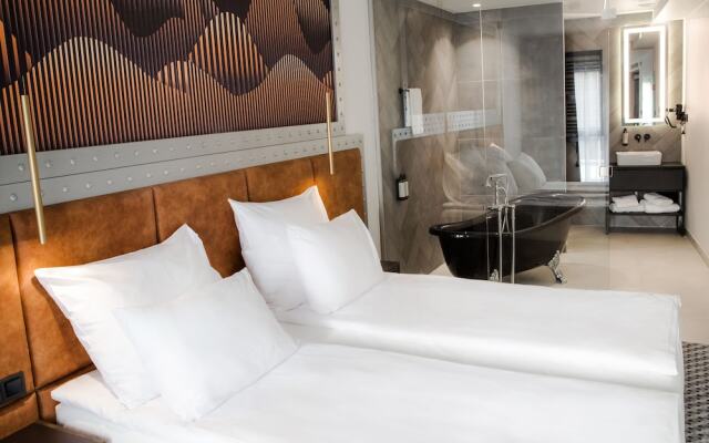 Hotel M23