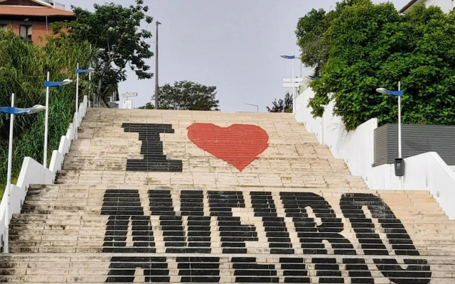 White Design Apartment