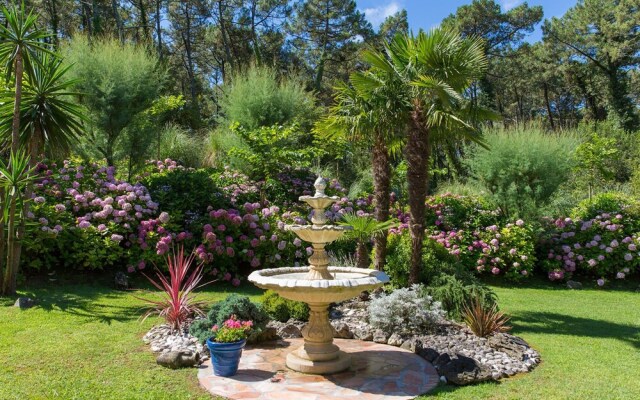 Gorgeous Villa in Anglet With Swimming Pool