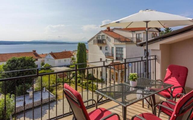 Apartment Anton RI 31 pax
