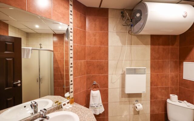 Green Wood Hotel & SPA