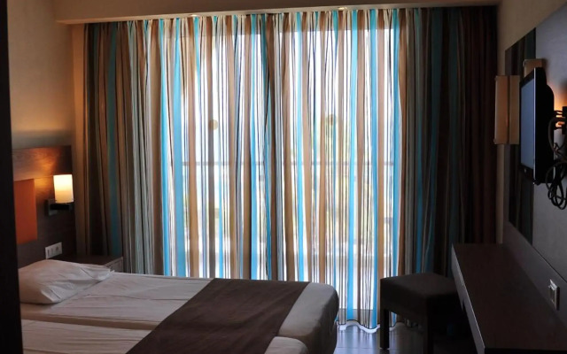 Sea Melody Beach Hotel & Apartments